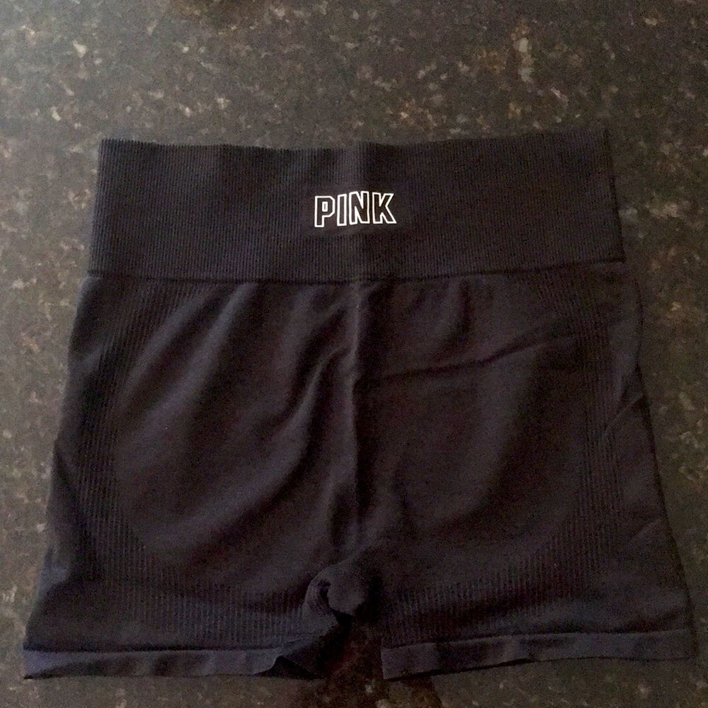 PINK seamless workout shortie